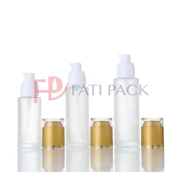 bouteille-en-verre-givre-avec-pompe-doree-pour-un-emballage-raffine-des-produits-cosmetiques-serums-lotions-fonds-de-teint emballage cosmetique maroc