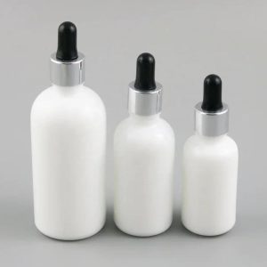 Flacon compte goutte verre blanc bouchon argenté-noir (1)