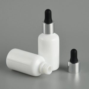 Flacon Compte-Goutte En Verre Blanc De 15ml a 100ml Avec Bouchon Argenté-Noir